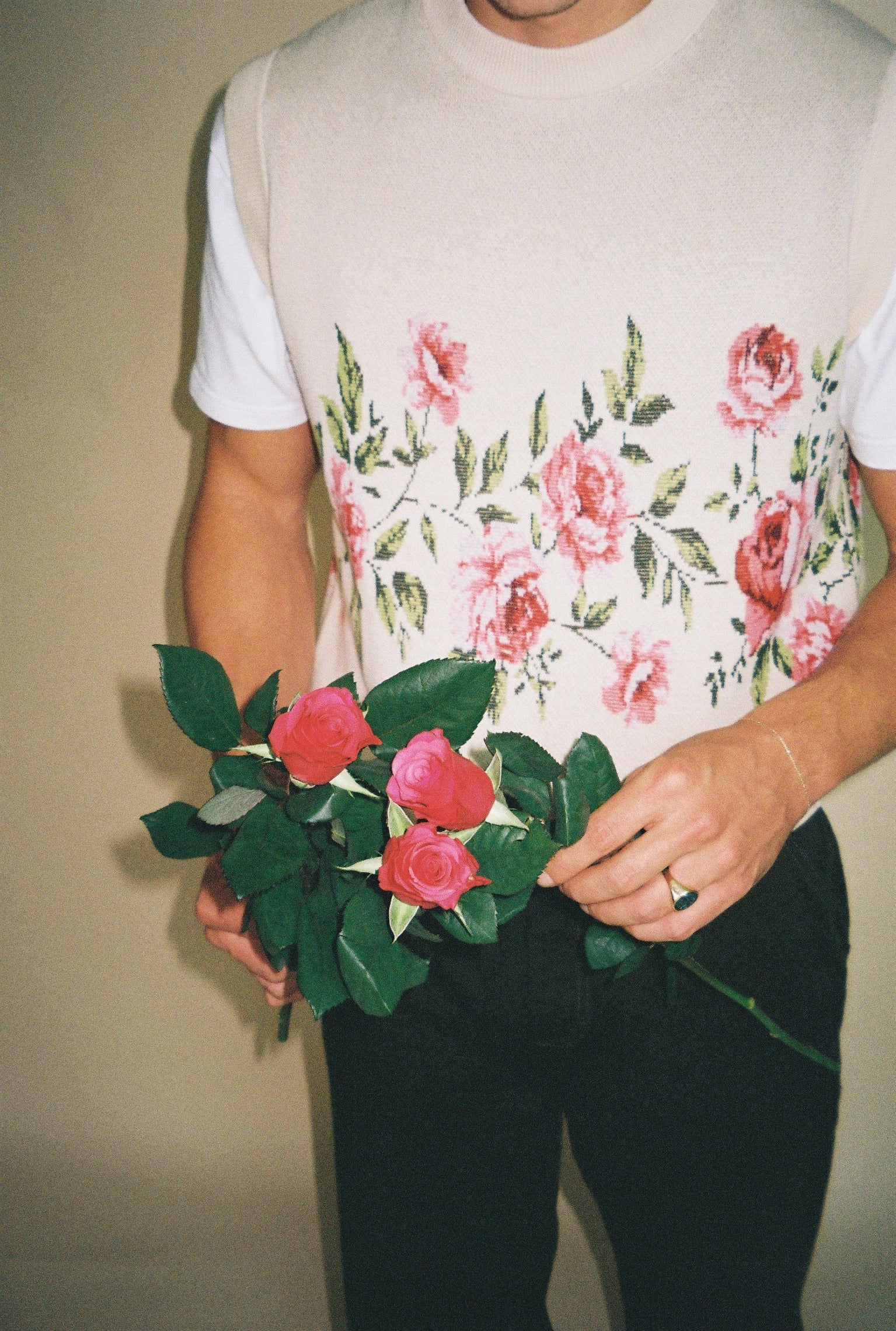 FLOWER VEST