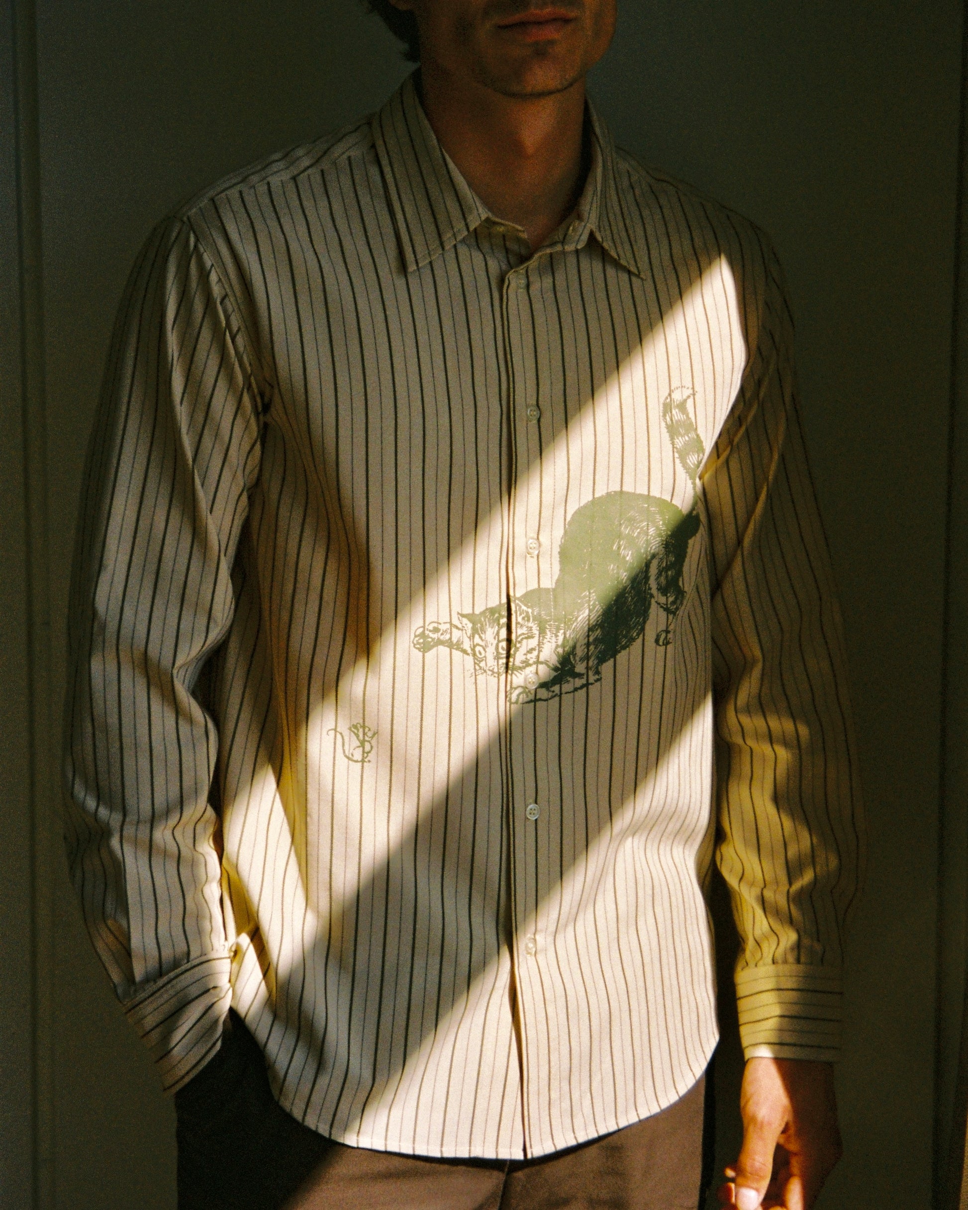 CAT & MOUSE OXFORD SHIRT