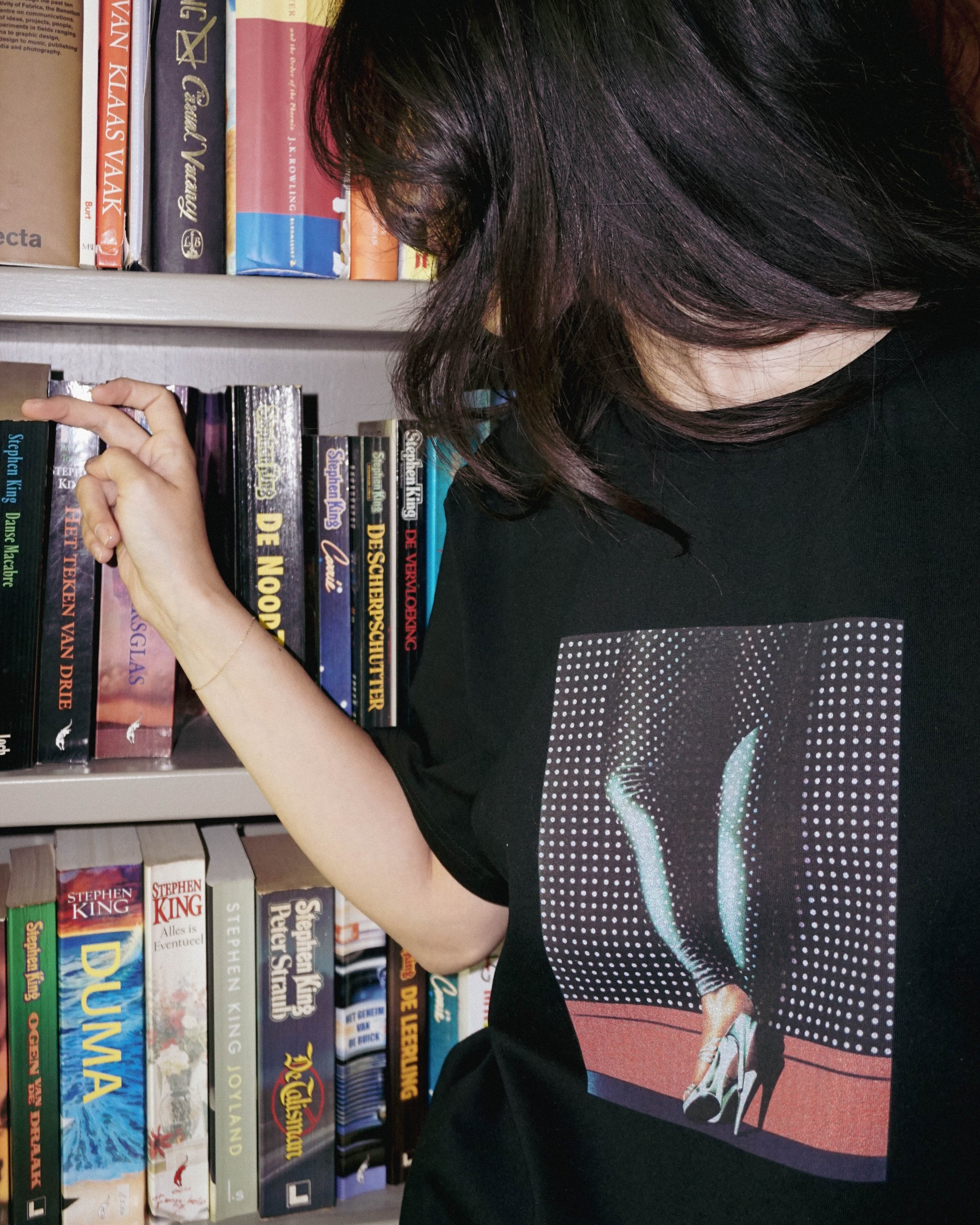 HEELS T-SHIRT